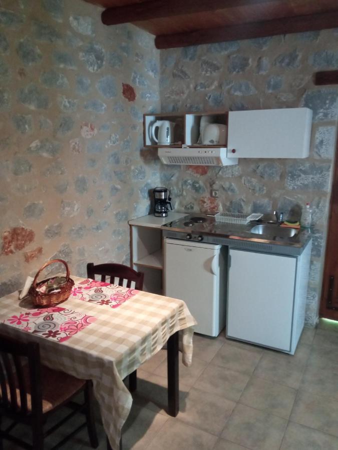 Villas Guest House Вати Экстерьер фото